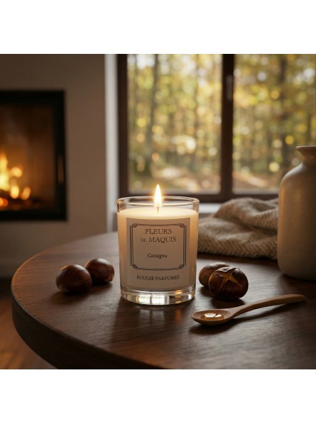 Castagnu, une bougie gourmande inspirée de la châtaigne dans une ambiance d’hiver en montagne corse.