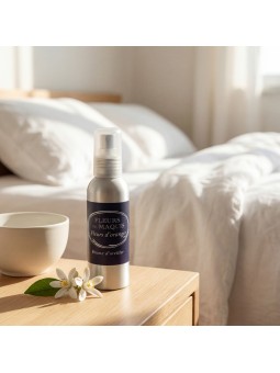 Fleurs d’oranger, une brume d’oreiller douce et apaisante aux accents délicatement floraux.